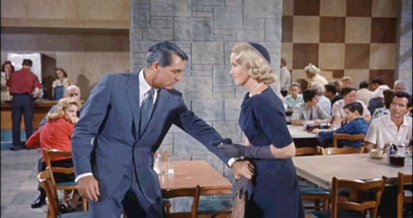 North_by_Northwest_movie_trailer_screenshot_(31)